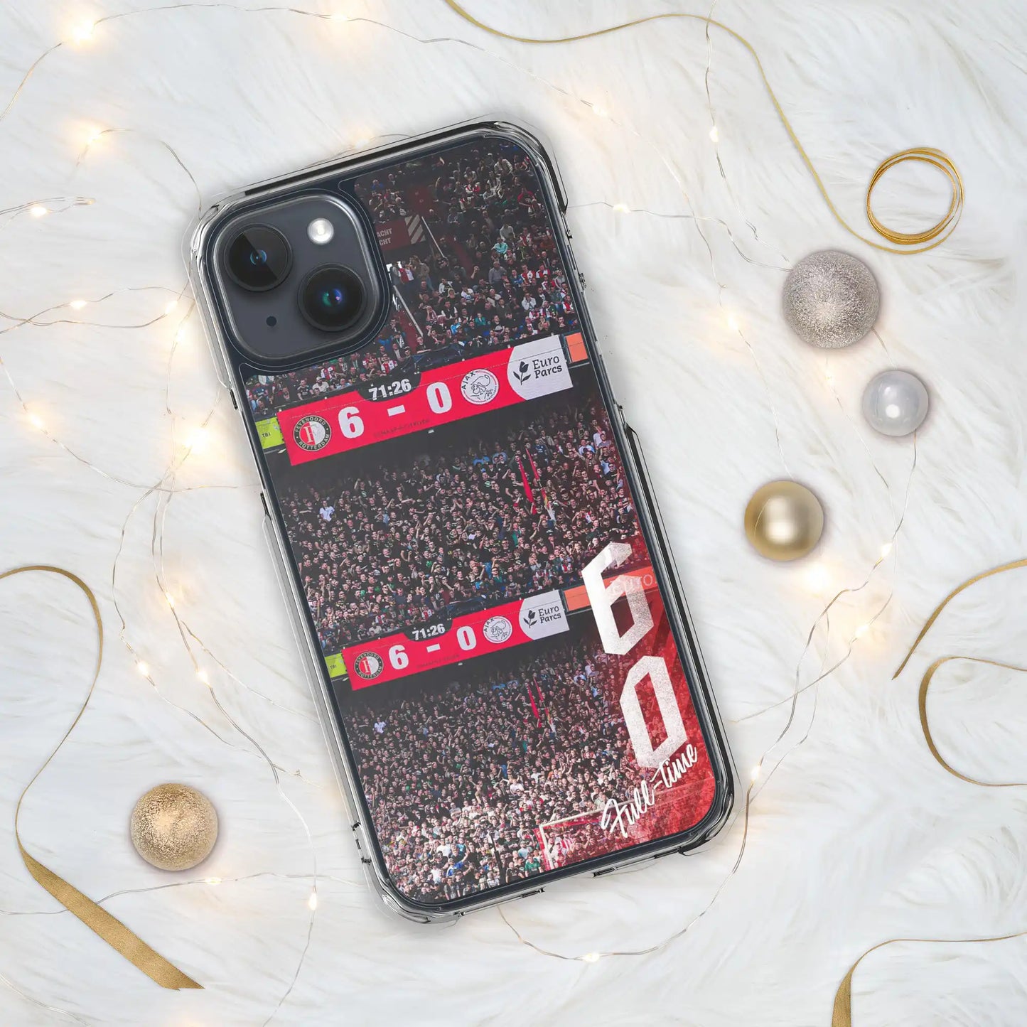 feyenoord-6-0-overwinning-iphone-hoesje-decoratie, liggend op witte deken met decoratieve ballen