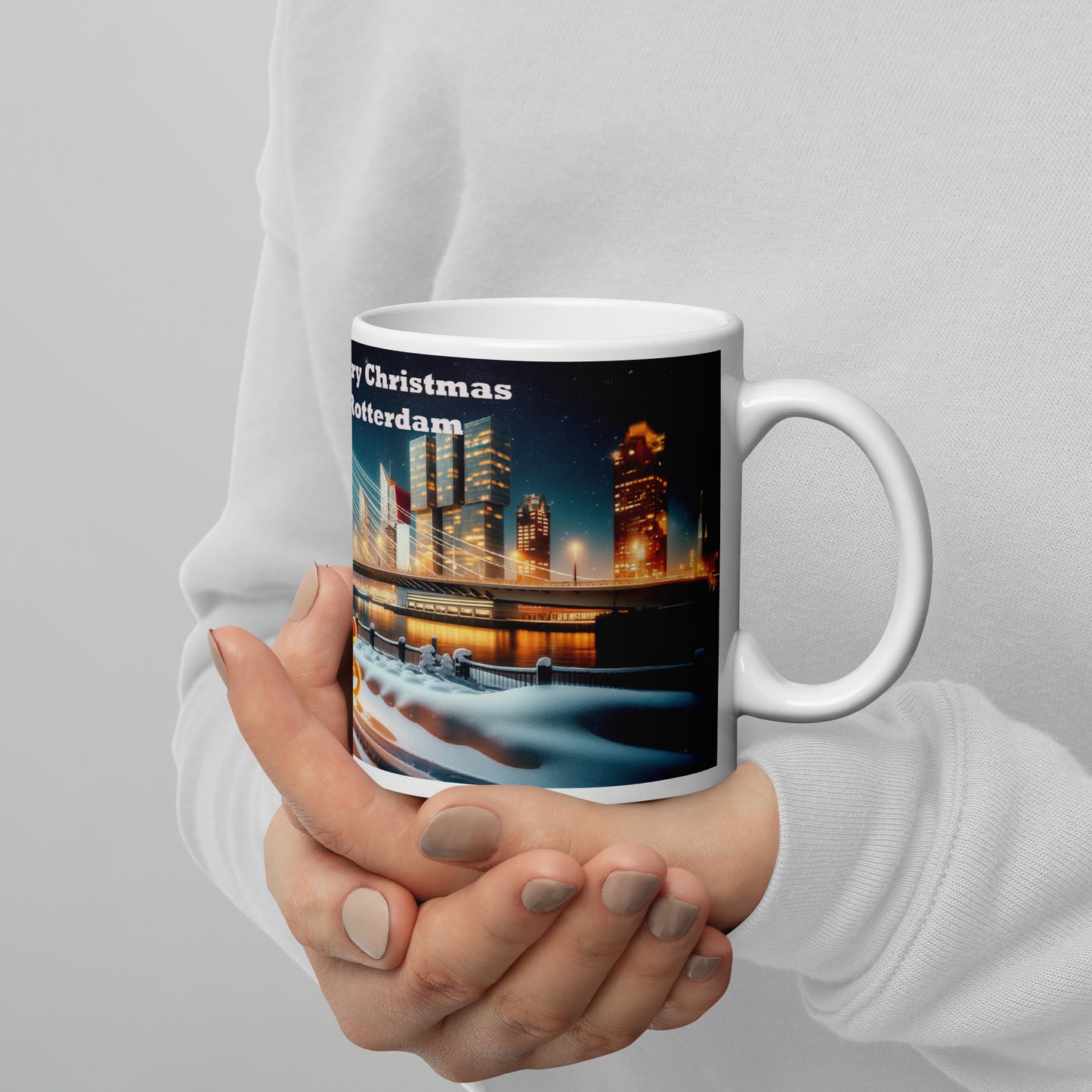 Erasmusbrug Kerstavond - Kerstman op Arreslee Mokende mok